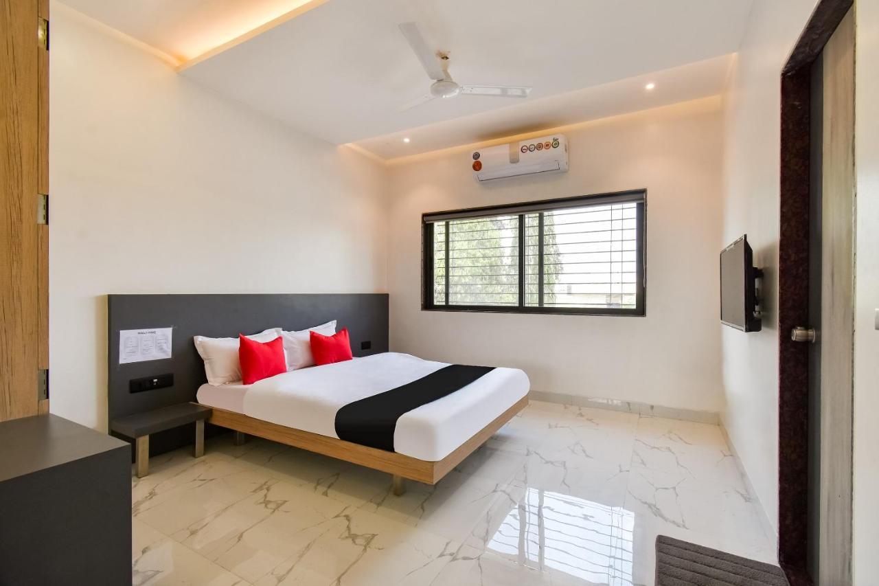 Capital O 71866 Hotel Ansh Aurangābād Exterior foto